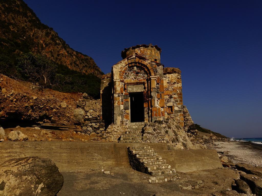 Paralia Guest House Αγία Ρουμέλη Εξωτερικό φωτογραφία