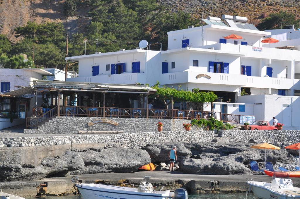 Paralia Guest House Αγία Ρουμέλη Εξωτερικό φωτογραφία